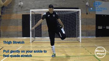 五人足球守门员新手入门,足球门将抓帽技巧