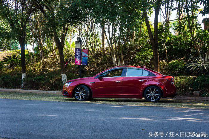 雪佛兰科鲁兹大灯改装小透镜led灯,17款雪佛兰科鲁兹改透镜大灯