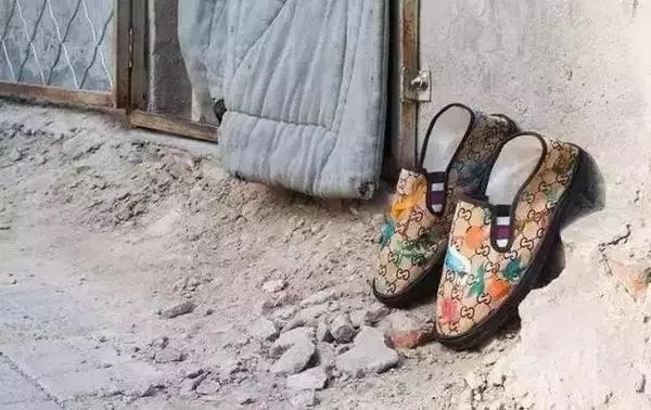 各大奢侈品牌新款,各奢侈品牌必买的经典款