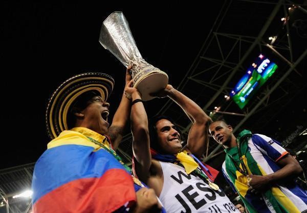 法尔考巴西巨星,法尔考