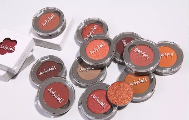 只需这个元素就能打造carry全场的妆容？这波操作我服！