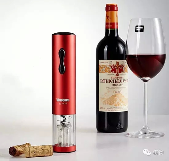 一大一小电动红酒开瓶器,一个随身携带开瓶器