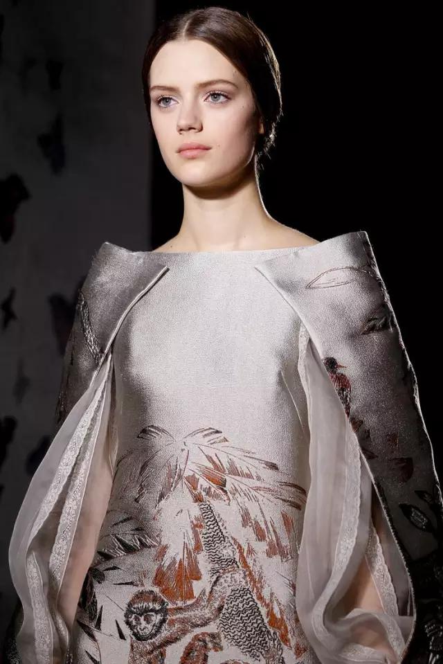 德国也有西施仙女，气质不输刘亦菲迪丽热巴！