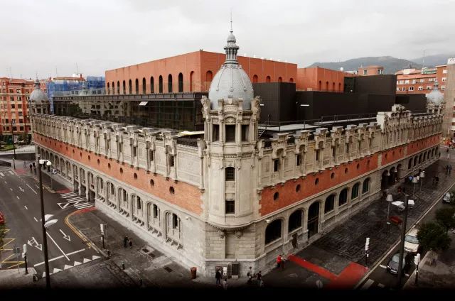 瑗跨彮鐗欏拰姣曞皵宸撮剛,姣曞皵宸撮剛鍦ㄨタ鐝墮