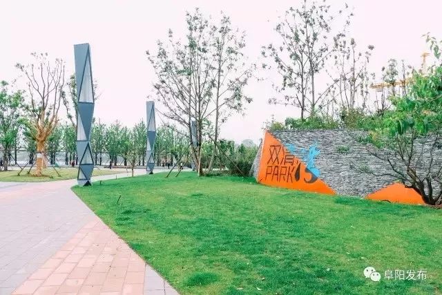 阔别一年的小清河焕然一新,时隔一年大变样