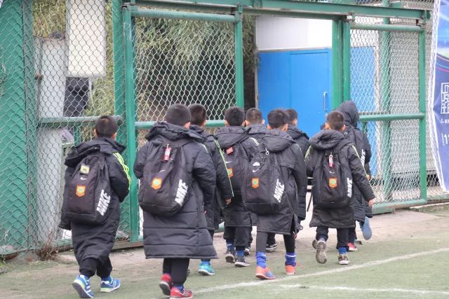 奔跑吧少年幼儿足球联赛,奔跑吧少年足球比赛恩施