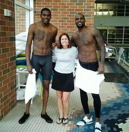 nba球员穿紧身裤左长右短,nba球员穿的紧身衣