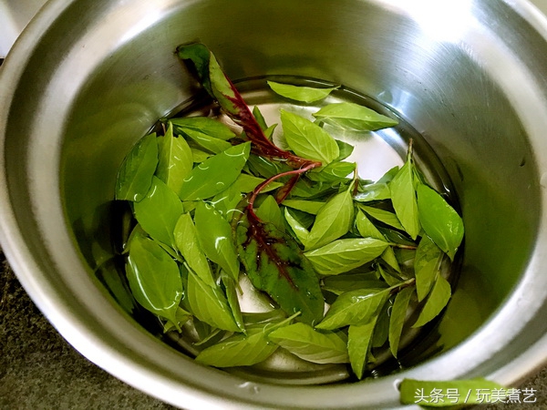 酱汁鱼简便做法,浇汁鱼家常做法清蒸