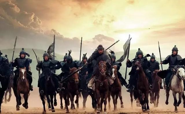 古代战争前排士兵为什么必死,古代战场为什么士兵都不怕死