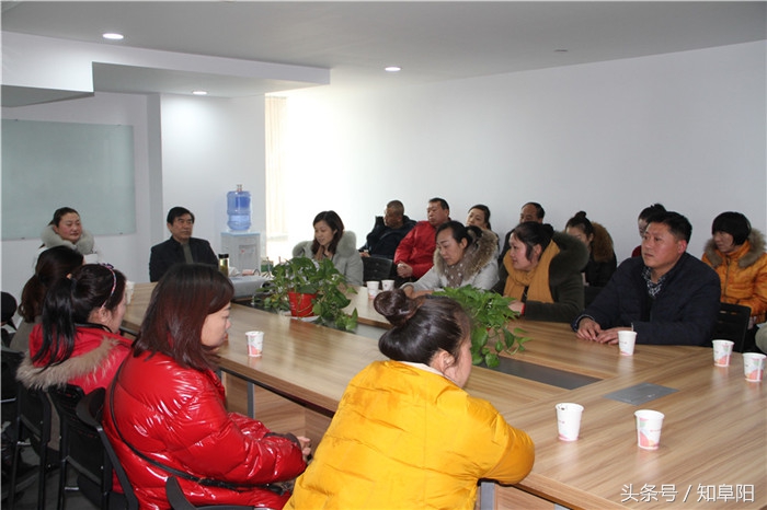 阜阳商厦困难职工,阜阳商厦慰问工作者