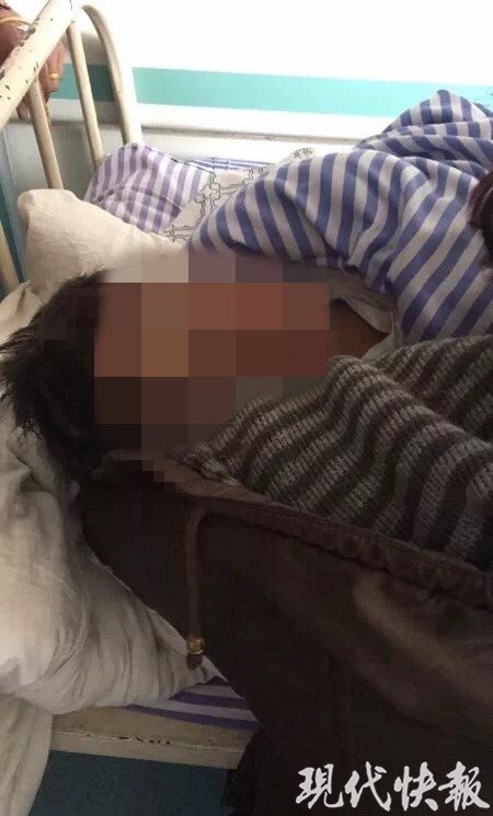 孩子冲进火海救出76岁奶奶,冲进火海救出86岁老人