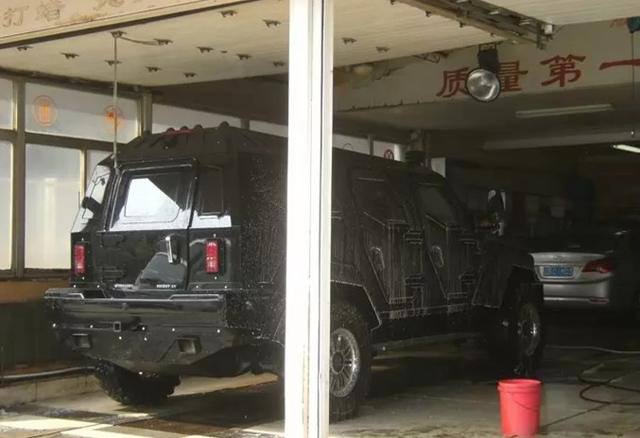 1800万骑士15世去洗车,骑士十五世三台车