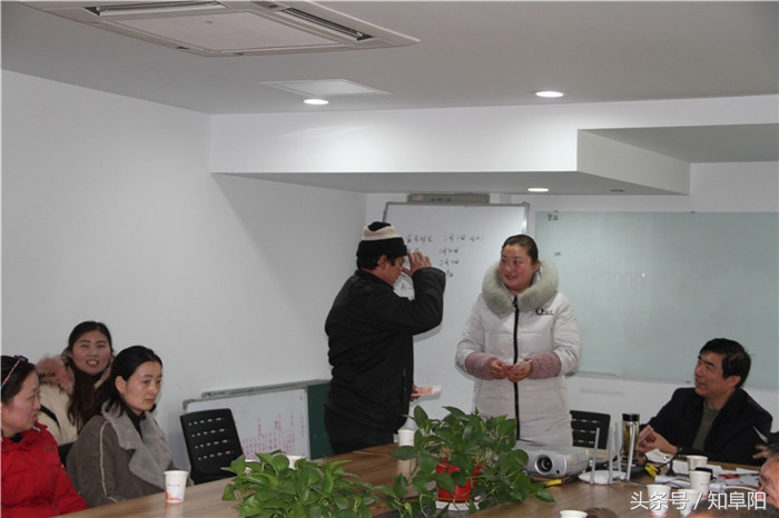 阜阳商厦困难职工,阜阳商厦慰问工作者