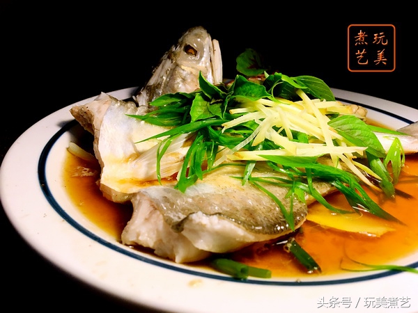 酱汁鱼简便做法,浇汁鱼家常做法清蒸