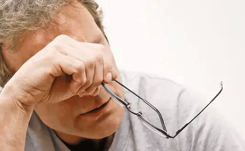 乙肝小三阳肝功能正常口干口苦吗,有乙肝最近肝区隐痛恶心