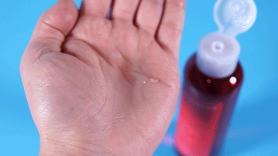 毛孔收敛水的正确使用方法,去完黑头毛孔收敛水