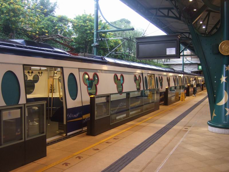 最划算的香港旅游攻略,在朋友圈已经收到500多个赞