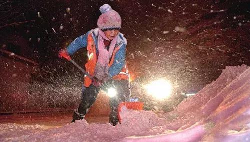 乌鲁木齐体验当地风情的地方,乌鲁木齐感受风的地方