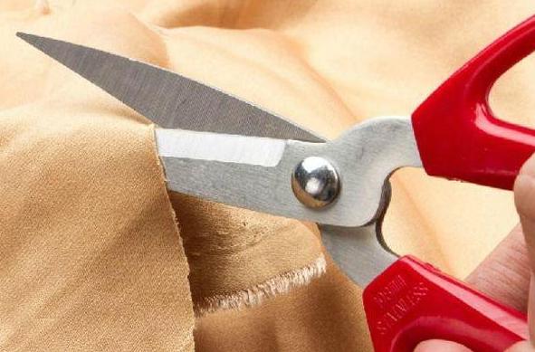 初产妇侧切分娩第二产程有多久,顺产侧切伤口医生没给缝合