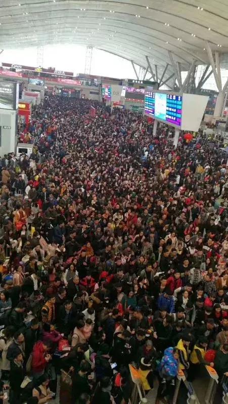 深圳北站今天早上排队进站人多吗,昨天深圳北站今天排队进站人多吗