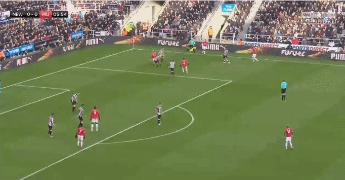 穆里尼奥三招防守摆大巴,穆里尼奥经典防守反击集锦