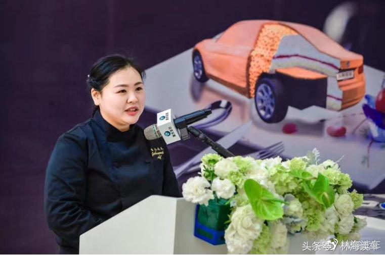 可以吃的宝马蛋糕,宝马博物馆分馆