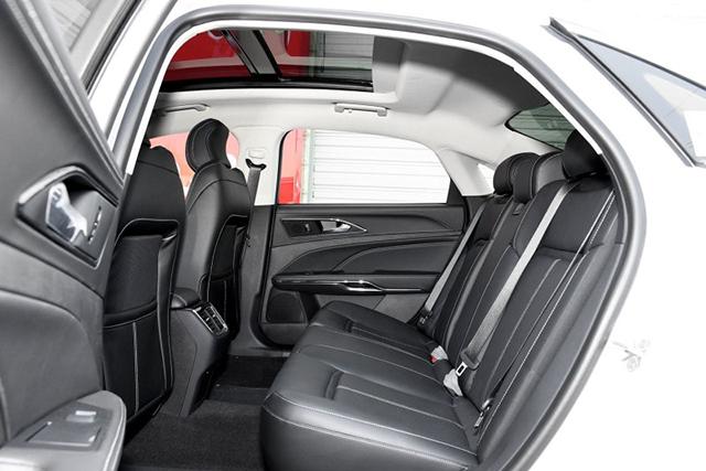 福特高顶车20万,福特轿车20万左右车款