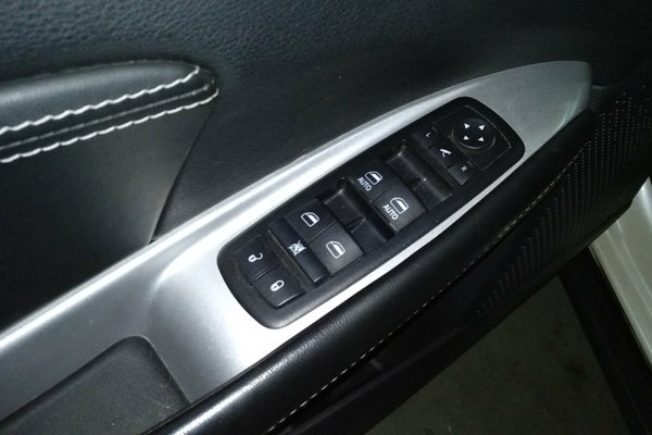 道奇酷威车况,道奇酷威2.4质量