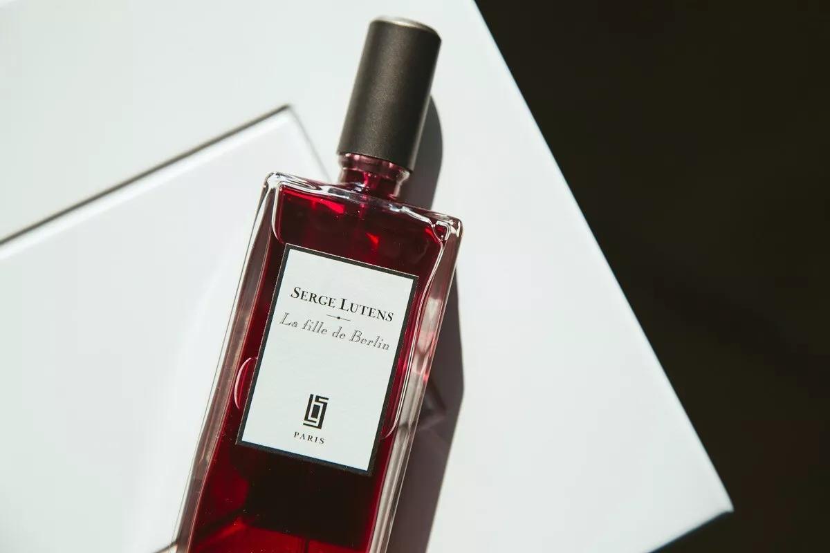 拜年喷什么香水好闻女,大年初一喷香水