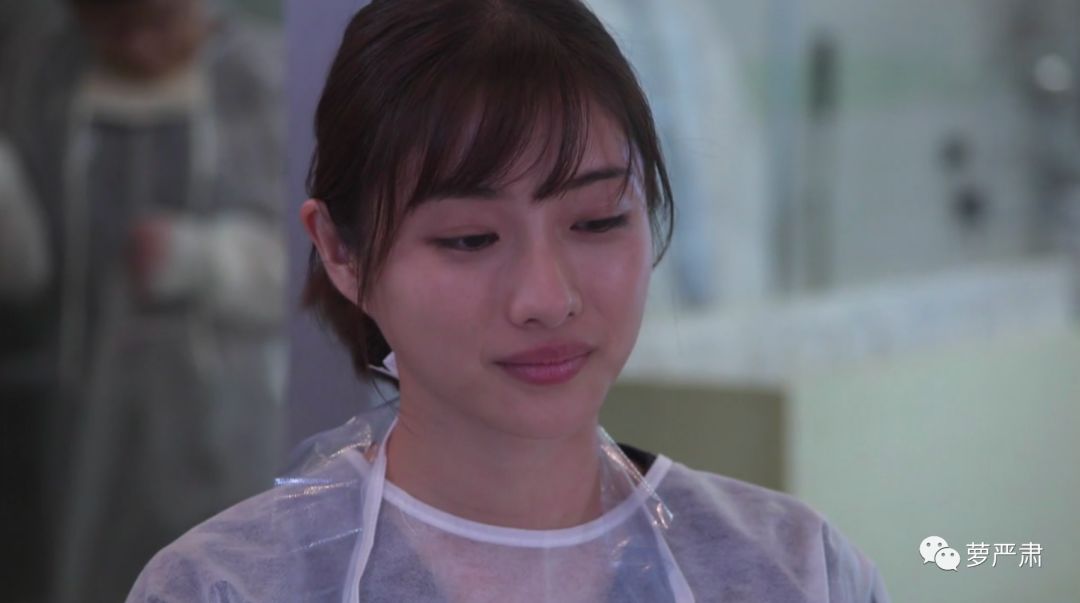 忙到面如土色不洗头，第一集就被分手，这个女主我好喜欢