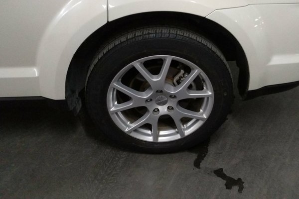 道奇酷威车况,14款道奇酷威霸气外观