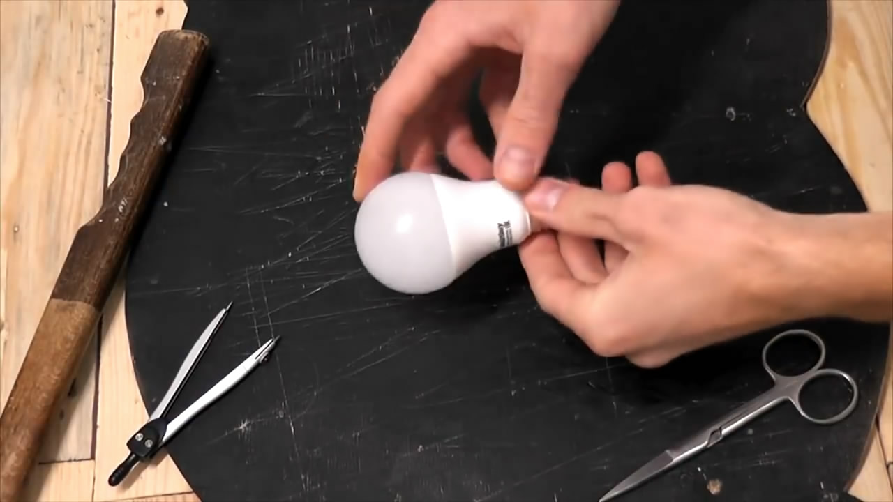 怎么制作超级厉害的手工机器人,简单又好玩的机器人手工该怎么做