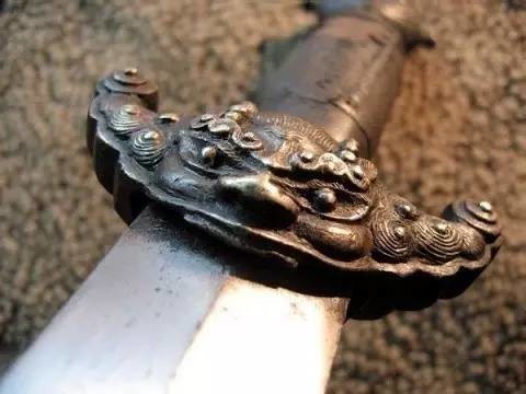 龙有几个龙爪,龙有九子分别长什么样子