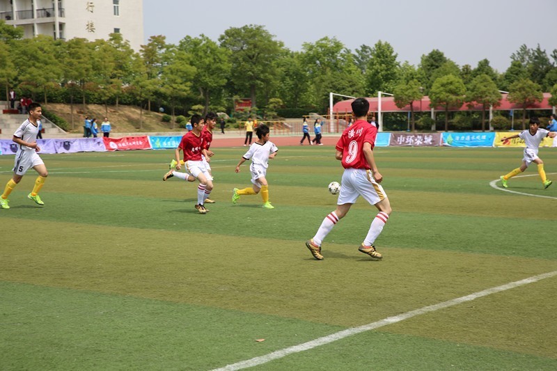 信阳市第7届市长杯足球赛初中组,信阳市市长杯2017足球赛颁奖仪式