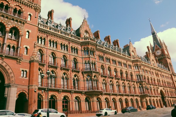 记忆在岁月里变模糊,记忆在流逝的岁月里模糊