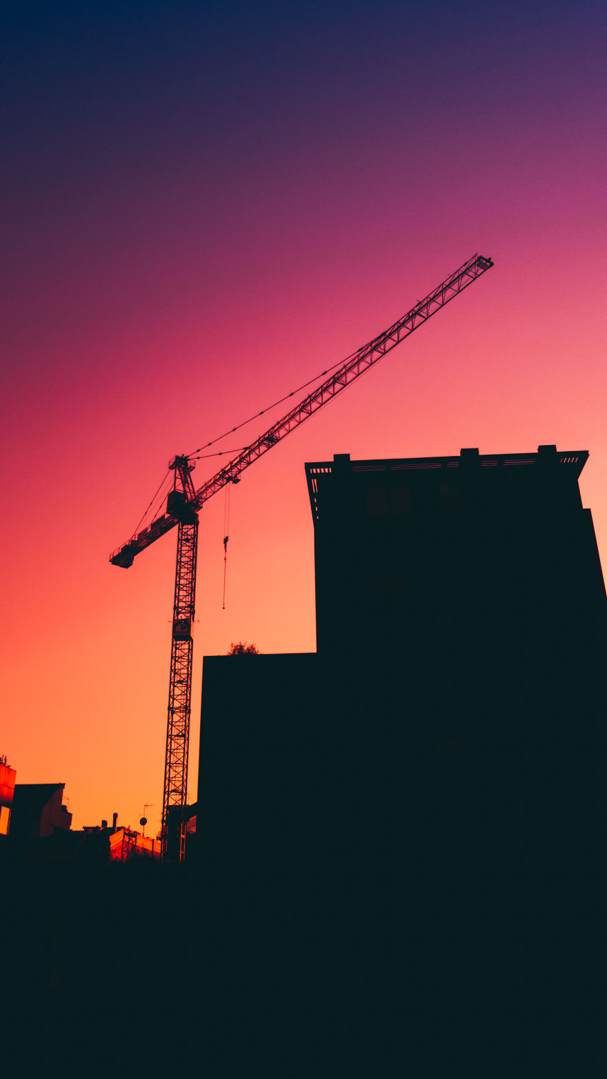 夕阳下的大厦图片,落日余晖下的楼房