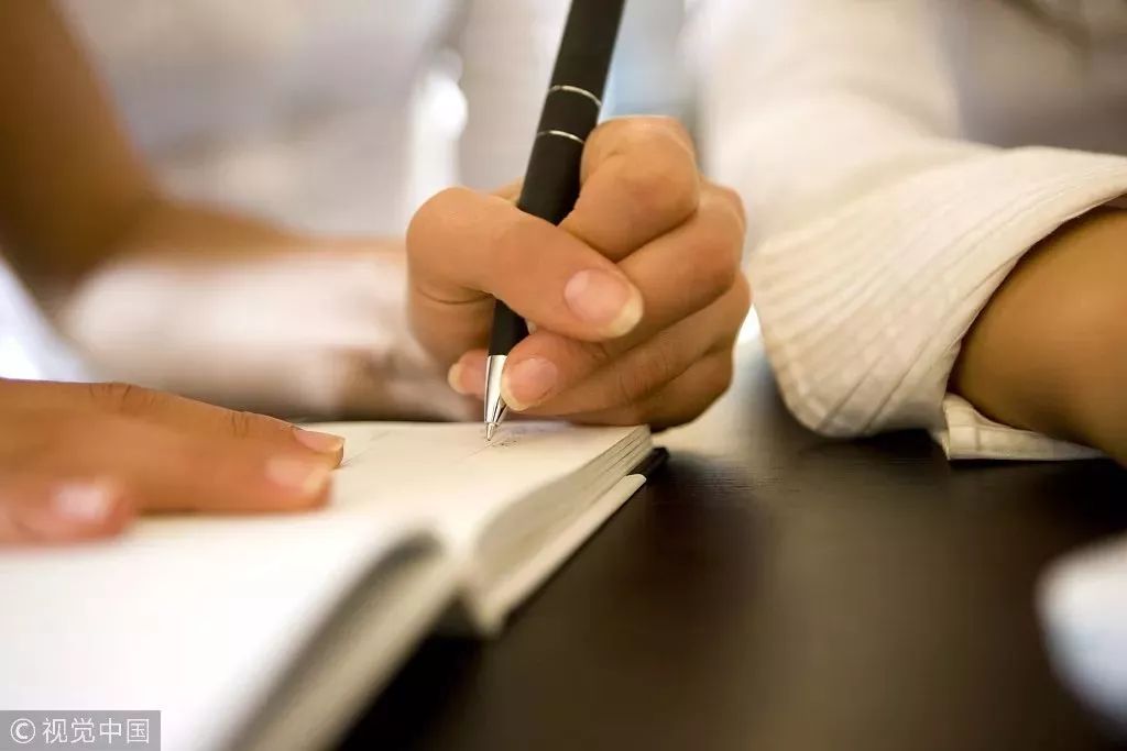 为什么右撇子也会变成左撇子,为什么右撇子多