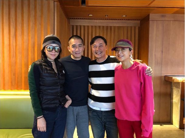 王菲谢霆锋同台集合,王菲谢霆锋甜蜜现场