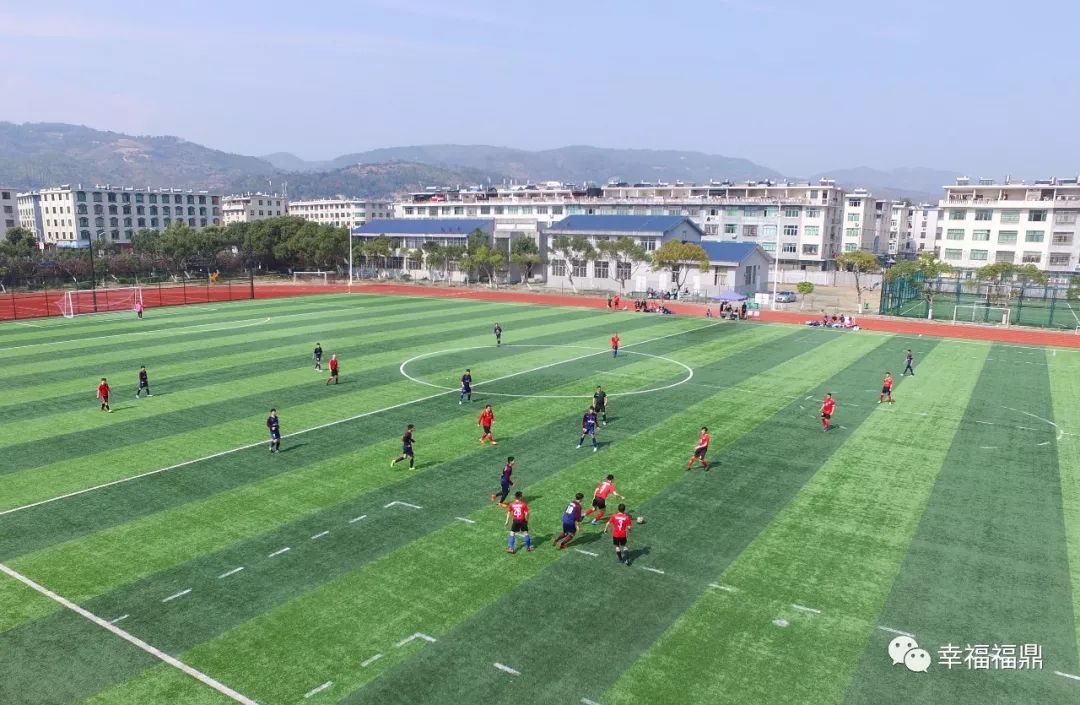 上周末足球比赛,前几天的足球比赛