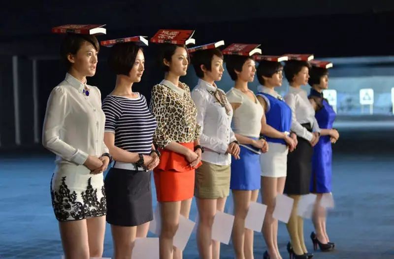 嘴吸生化病毒不用死？抗日神剧的正确移植方式！