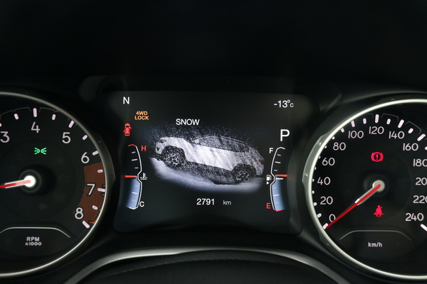 jeep4x4试驾,jeeplimited4x4