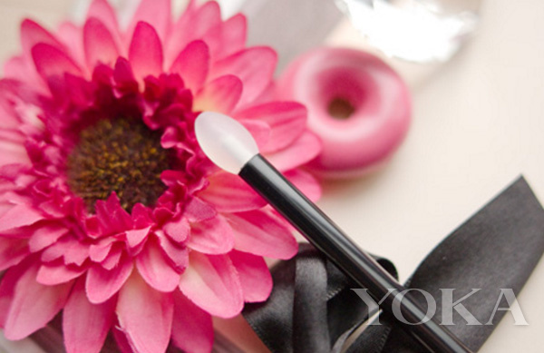 mac果冻透明润唇膏,果冻变色滋润保湿唇膏