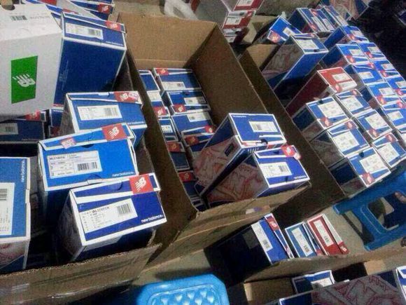 火遍全球的Balenciaga老爹鞋被曝是中国莆田制造！你还会买吗？