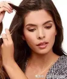 烫发后怎么扎好看短发,烫发后怎么扎好看2019