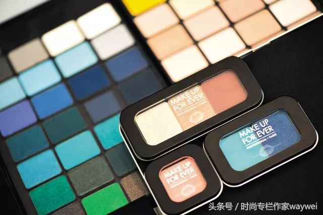 美妆优选丨waywei跟大家拜年！2018年更年轻更美丽！