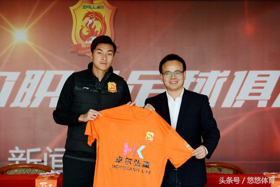 华夏幸福武汉卓尔队员名单,廖均健评价李行