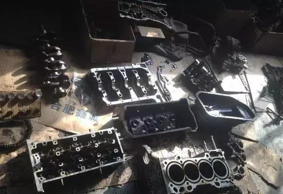 本田雅阁发动机大修拆！新手看完都知道如何修理了