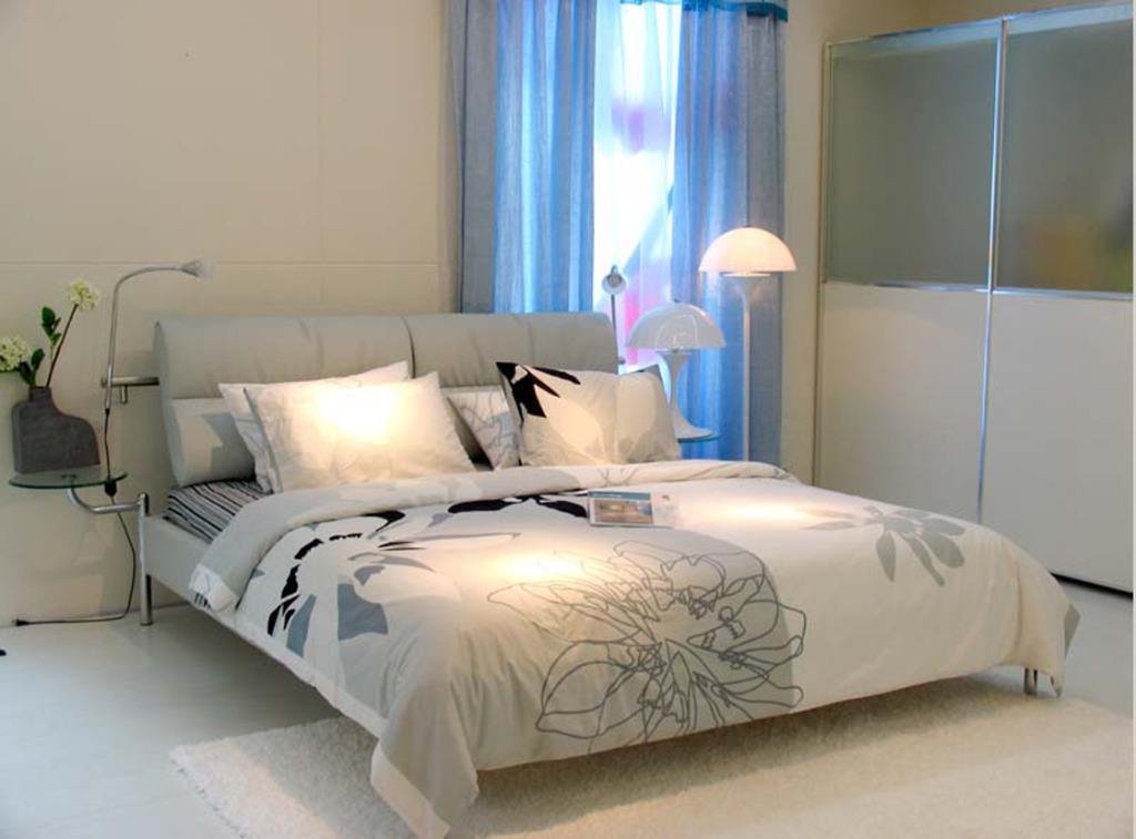 床上爬蟑螂怎么解决,蟑螂晚上会爬人身上吗