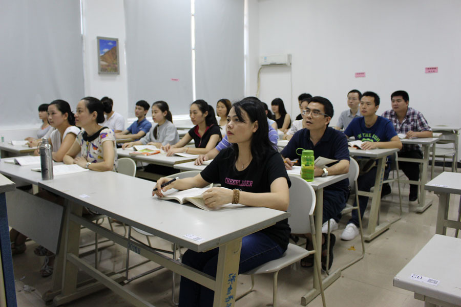 网络教育大专文凭可以考什么证,中国地质大学网络教育文凭有用吗