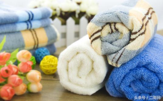 脸上痘痘有脓没有白头怎么办,痘痘真的和毛巾有关系吗